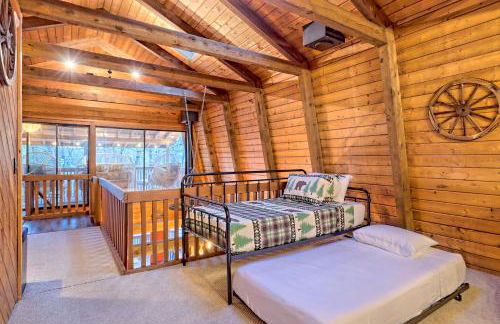 Near Downtown Helen - HotTub, Sauna, Game Room, Fire Pit - Foto 50