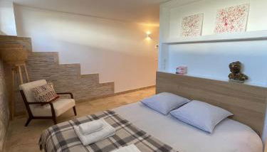 Duplex indépendant avec clim et parking St Donat - Foto 5