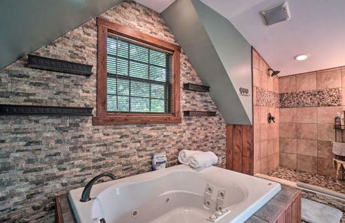 Yellow Mountain Blairsville Cabin with Scenic Deck - Foto 15