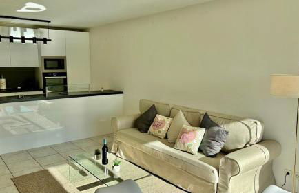 Juana YourHostHelper - Photo 32