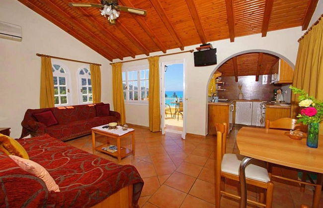 Natalia Loft Apartment C With Panoramic sea Views of Agios Gordios bay - Foto 7