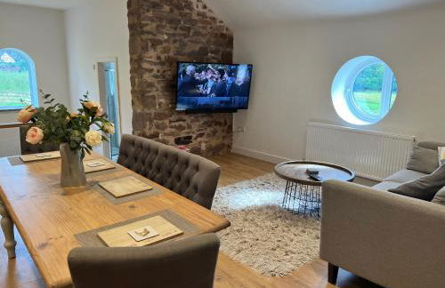 THE HAYLOFT CHESHIRE - Photo 9