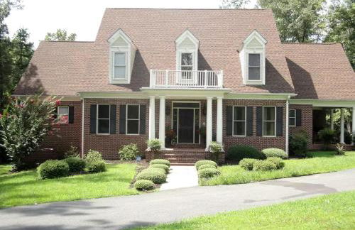 Elegant Lodge Rental with Lovely Countryside Views near Charlottesville, Virginia - Foto 1