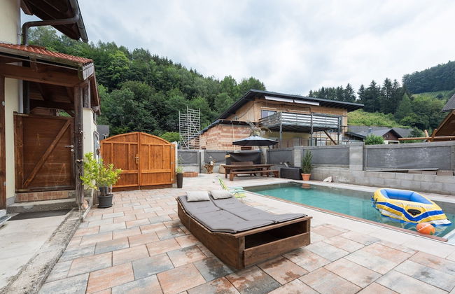 Modern Holiday Home in Pinsdorf With Garden - Photo 73