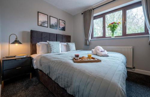 Yew Tree House Contractor / Family home Free Netflix Fast WiFi near Dudley/Birmingham - Foto 8