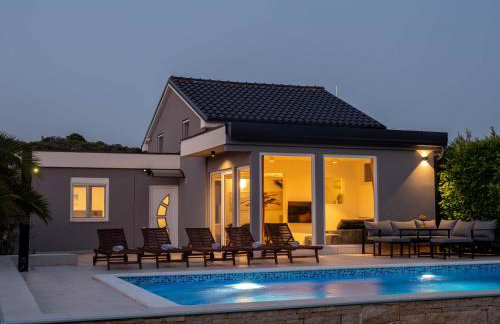 Villa Vinky - Foto 2