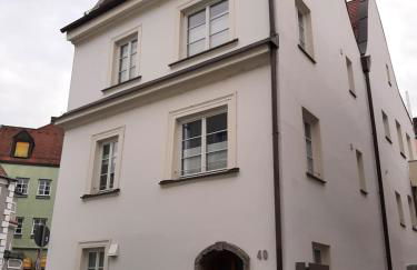 Zentrale Lage I historisch I Parkplatz I Fahrradkeller - Foto 17