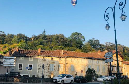 Gite Coccinelle in the medieval town of Confolens - Foto 40