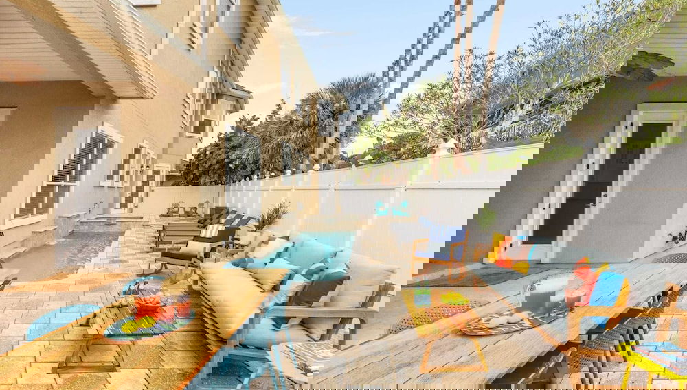 Sleeps 18! Pool, Hottub, Game Room, Blocks to Beach Vilano Villa by Avantstay - Foto 1, Imagen principal