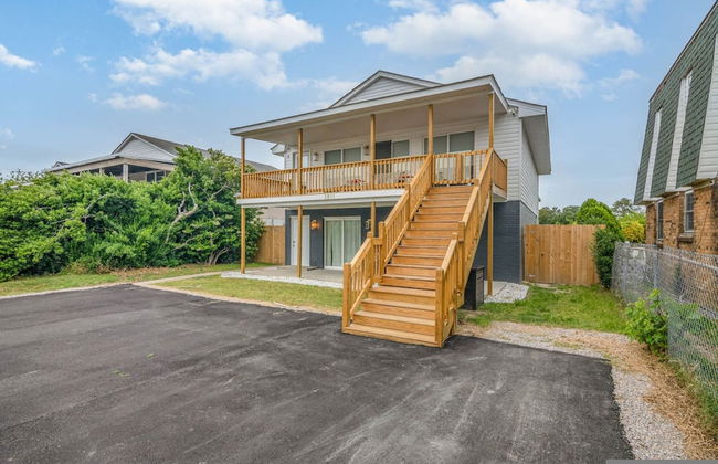 The Graceful Pelican Lakeview w Kayaks and Trail - Foto 12