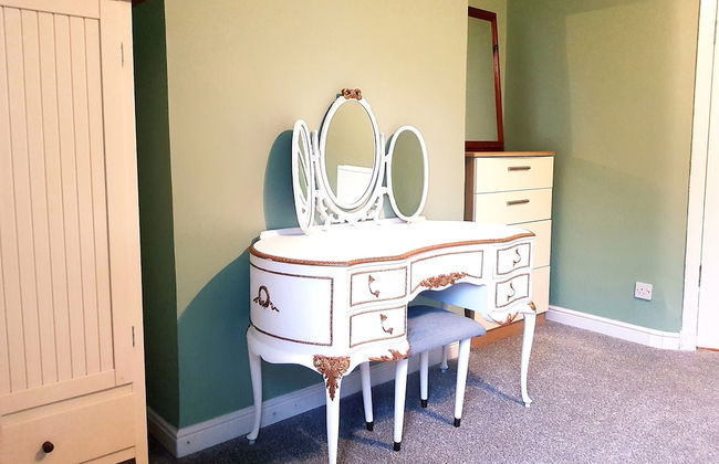 Warm Cosy Family Home With Free Parking - Foto 6