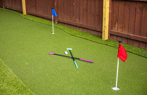 Sparkling Pool Hot Tub Game Room Kids Area - Foto 71