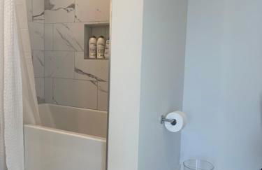 Luxury Designer Suite with Rooftop Pool, Gym - Foto 25