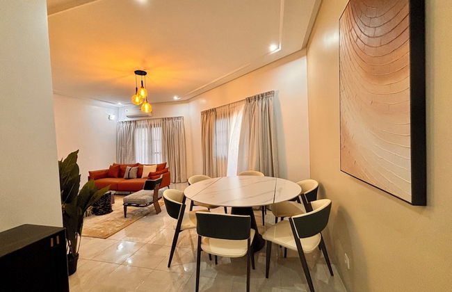 Lighthouse Signature Suites - Photo 71