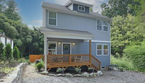 Bungalow Dream w Hot Tub, Fenced Yard & Fire Pit - Foto 2