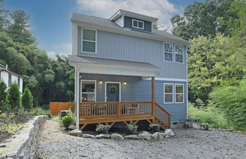 Bungalow Dream w Hot Tub, Fenced Yard & Fire Pit - Foto 2