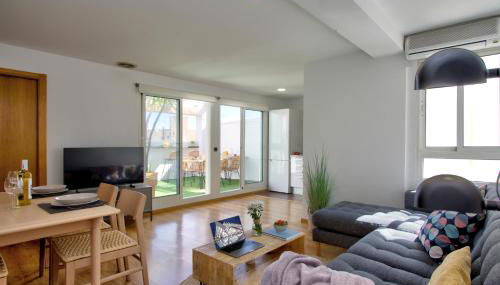 SingularStays Plaza Andújar - Photo 2