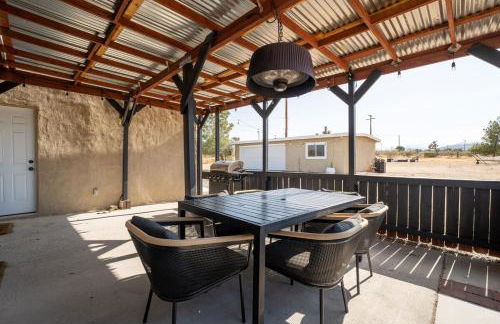 Desert Artist Oasis- Firepit - Spa - 5 min to Joshua Tree - Foto 10