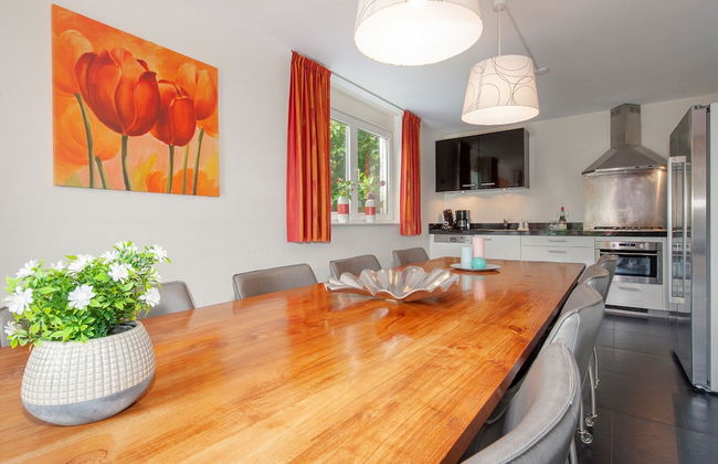 Group Getaway in Arcen - Photo 5