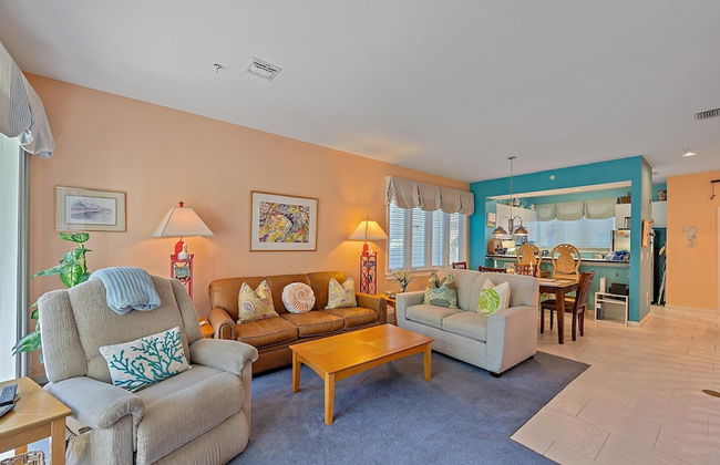 Surf And Turf At Cedars East 2 Bedroom Townhouse by RedAwning - Foto 14