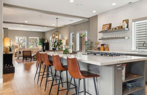 Spacious Family Retreat - Media Room & Patio home - Foto 11