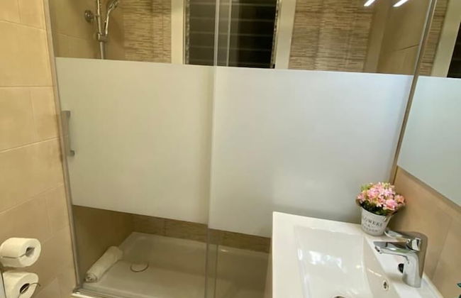 Apartamentos Llavaneras - Foto 29