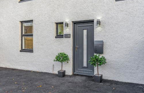 Parkside 2 bedroom house near Dunfermline & Edinburgh - Photo 36