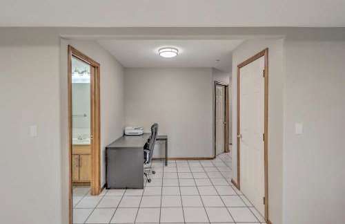 Spacious Kent Home Great for Large Families! - Foto 37