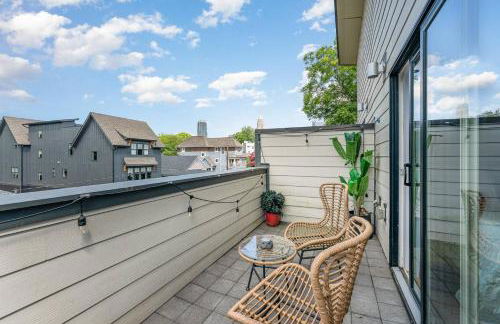 Queen City's Den Nest Uptown - Foto 16