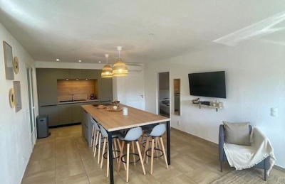 Villa avec piscine entièrement rénovée à 5min de la plage de pinia - Foto 8