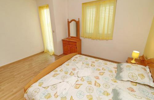 Apartments Villa Michele-Three Bedroom Apartment with Partial Sea View Grejp - Photo 15