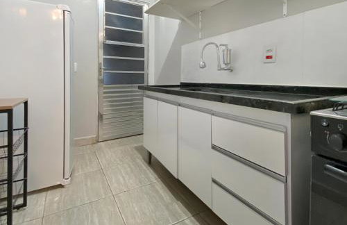 Econômico Plaza Shopping 1 Quarto Central - Foto 8