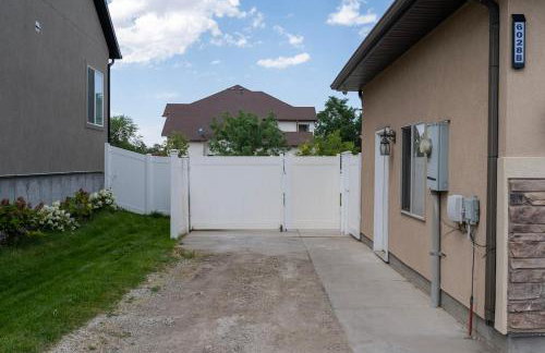 Brand New Luxury Basement Apt - Foto 21