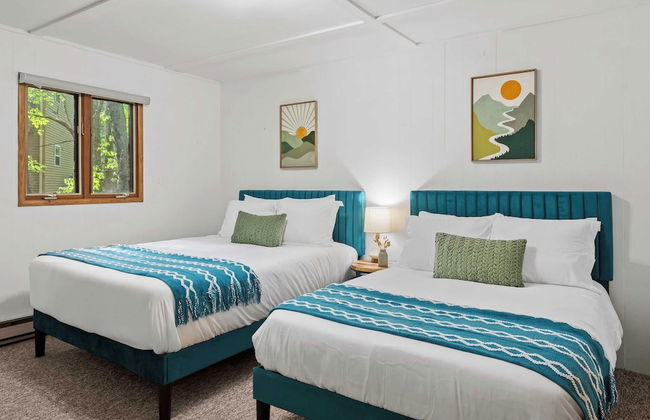 Summit Shores Tranquil Escape Designed for Groups w/ Hot Tub, Fire Pit + Game Room - Foto 32