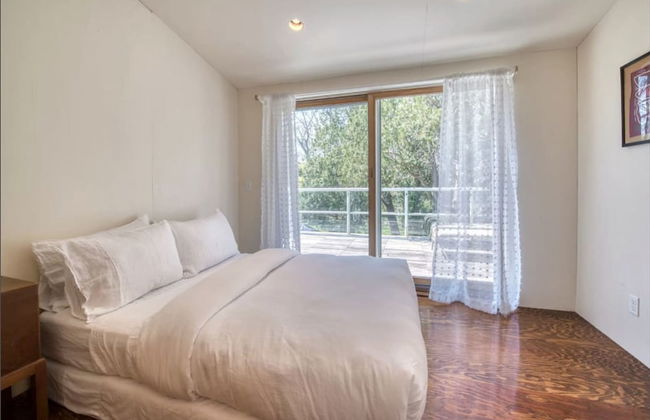 Spacious 5-br 4-bath Pool in East Hamptons - Foto 11