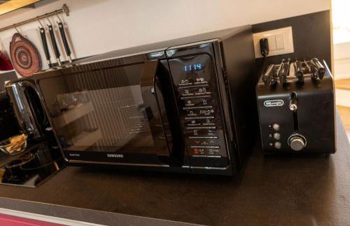 Asinelli Panoramic Rooftop, In front of the Two Towers - Photo 18