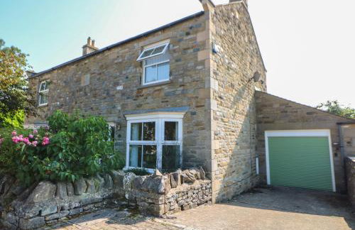 10 Old School Close - Photo 1