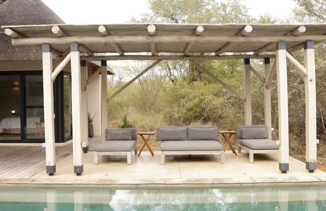 Villa Appelblaar Luxury 4 Bedroom Villa Home in the South African Bush - Photo 2