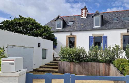 Holiday Home in Plougasnou with Sea Views - Photo 3