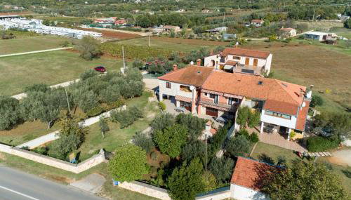 Apartments Cocaletto 1899 - Photo 1