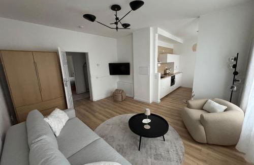 ApartNaest Radeberg - vollausgestattete 1 - bis 4-Zimmer Apartments l 24h Zugang per Code l Check-in Anleitung über Posteingang l Parkplatz auf Anfrage l Frühstück optional - Foto 41