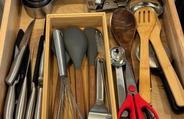 NEW-Upscale-EnSuites-King Bds-Fast WiFi-Quiet Area - Foto 23