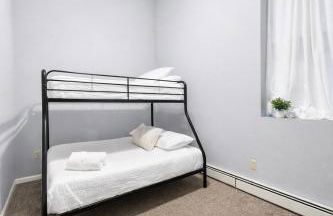 Cozy up with me! Longer stays! Free parking - Foto 7