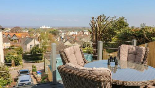 The Outlook - Photo 3