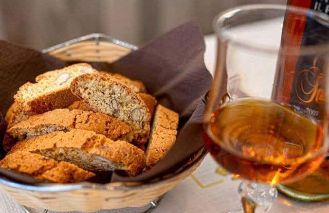 Comida o Cena en una bodega de Montecatini Terme + Cata de vinos - Foto 6