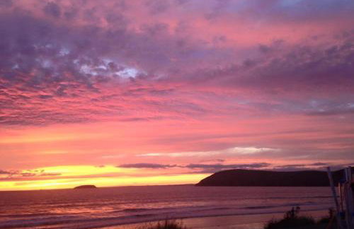 Ocean Drive Deluxe Apartment with complimentary Day Time Beach hut - Foto 62