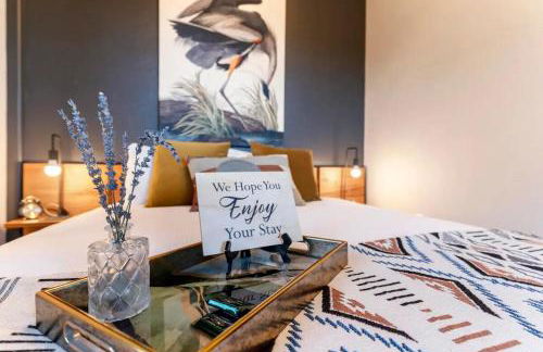 Family Mountain Getaway w Hot Tub and Amazing Views! Close to Hiking & Skiing - Foto 28