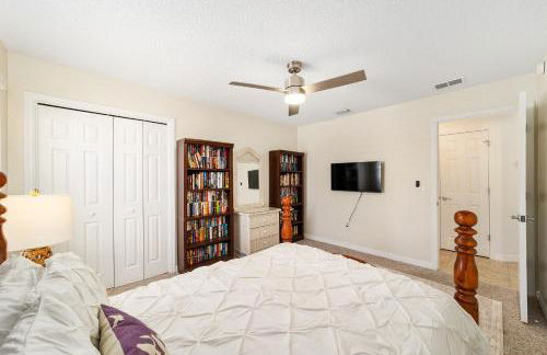 Villages Villa - Prime Location - Fenced Yard - Foto 20