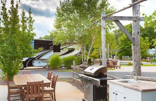 Beautiful 2BD condo in an equestrian themed resort with tons of activities for the family - Foto 26