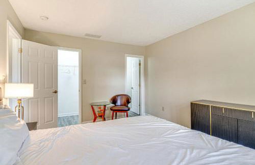 Westfield Home with Furnished Patio 2 Mi to Park St - Foto 12